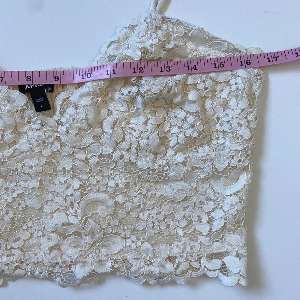 Express Womens Cream Floral Lace Smocked Back Cropped Cami Top Large 00863780 - Picture 9 of 11